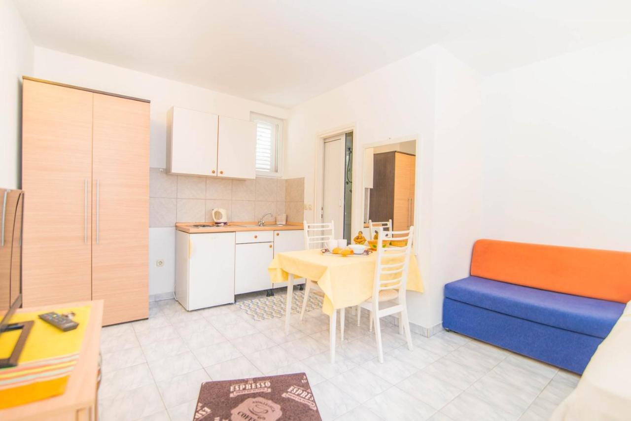 מאקרסקה Apartments Mili 732 מראה חיצוני תמונה