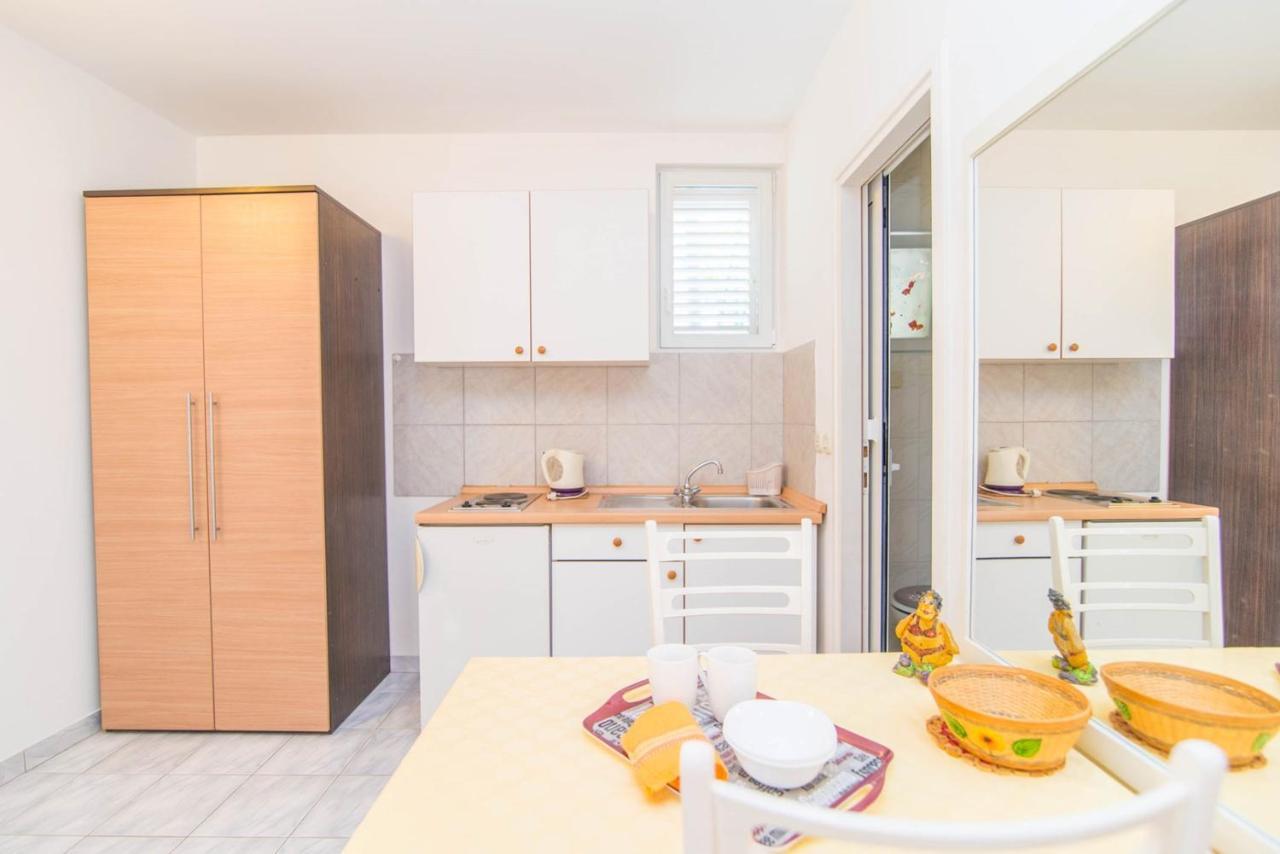 מאקרסקה Apartments Mili 732 מראה חיצוני תמונה